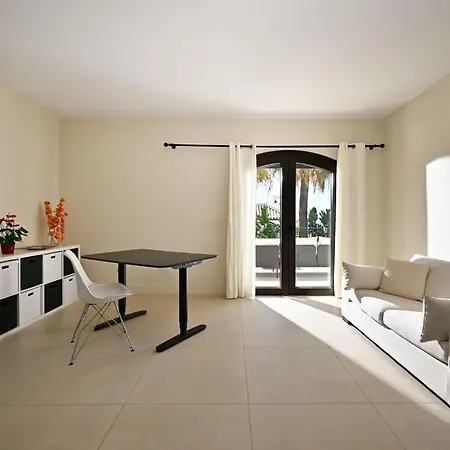 Lioness Exclusive With Pool And Sauna Villa Marbella