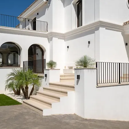 Lioness Exclusive With Pool And Sauna Villa *