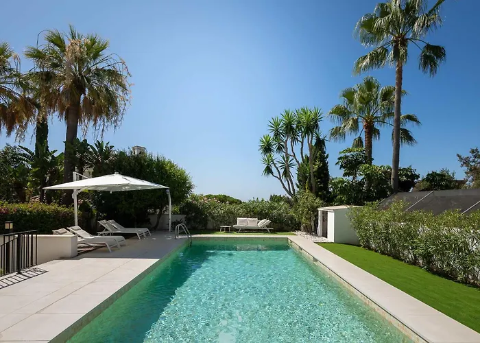 Villa Lioness Exclusive With Pool And Sauna *