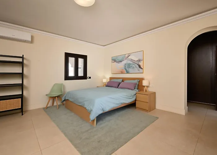 Villa Lioness Exclusive With Pool And Sauna Marbella