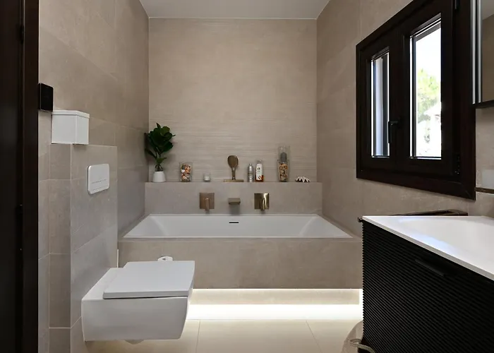 Villa Lioness Exclusive With Pool And Sauna