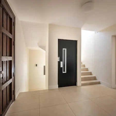 Lioness Exclusive With Pool And Sauna Villa Marbella