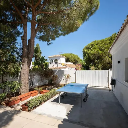 Villa Lioness Exclusive With Pool And Sauna