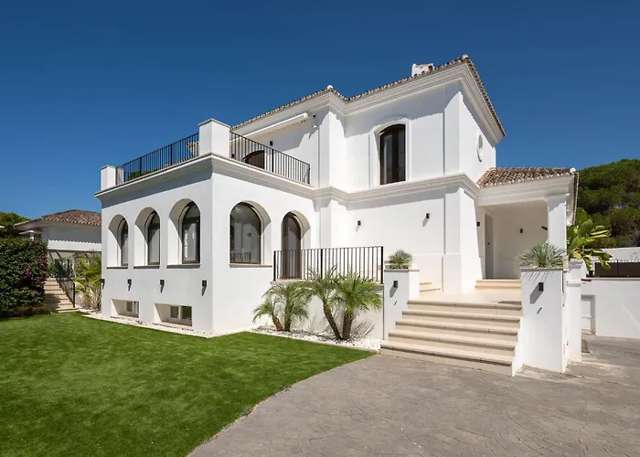 Lioness Exclusive With Pool And Sauna فيلة