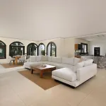 Lioness Exclusive With Pool And Sauna Villa *