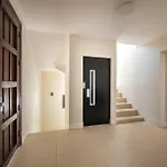 Lioness Exclusive With Pool And Sauna Villa Marbella
