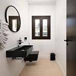 Villa Lioness Exclusive With Pool And Sauna Marbella
